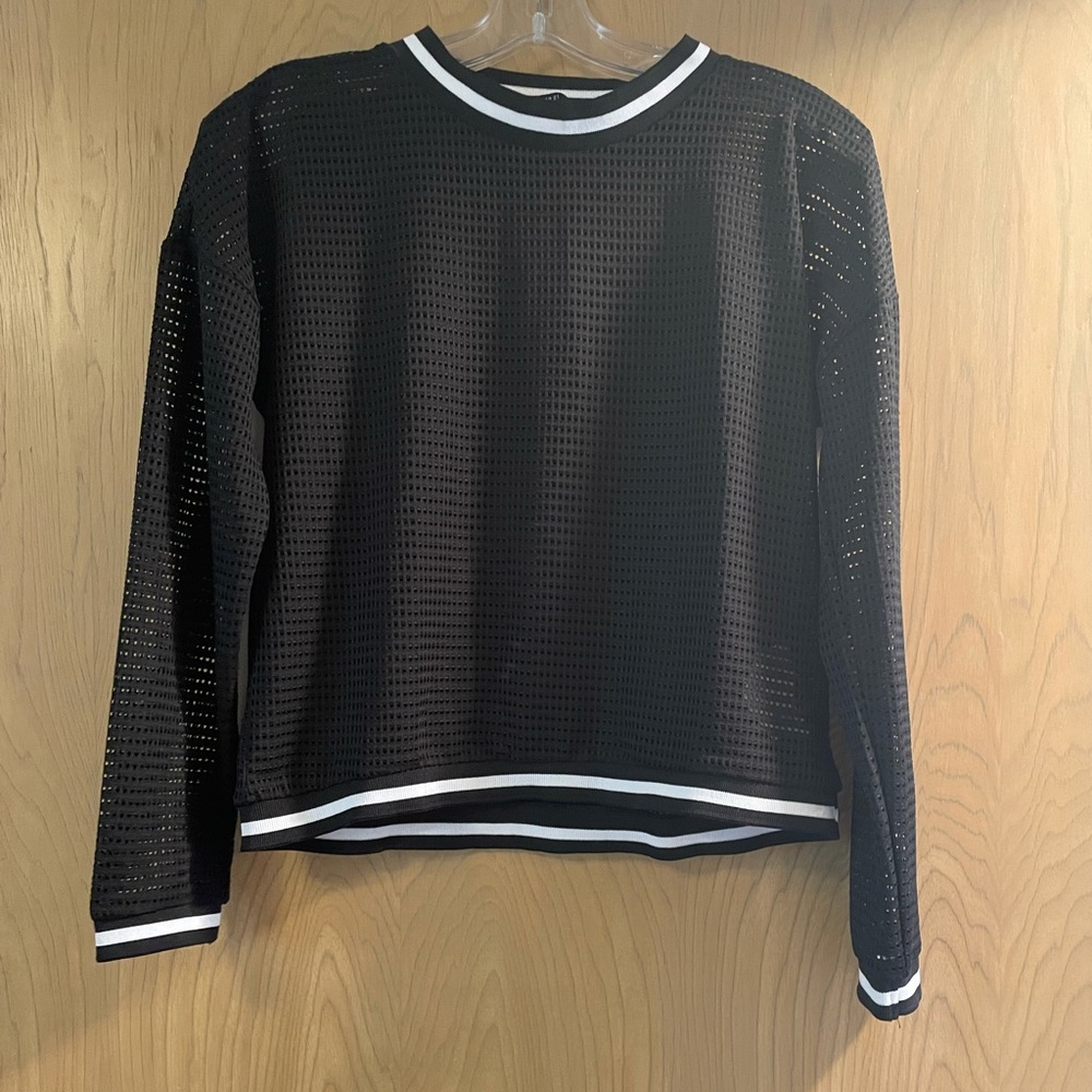 Mesh athletic top